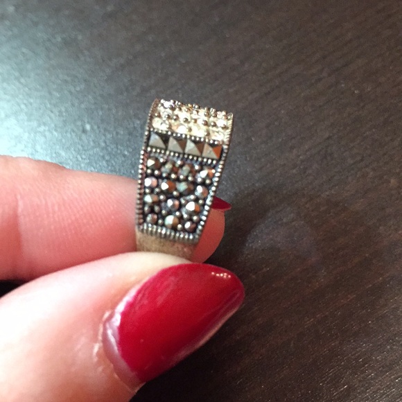 Rhinestone ring - Picture 3 of 3